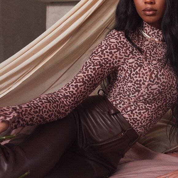 House of CB Inaya Dark Brown Stretch Vegan Leather Trousers - Picture 10 of 10